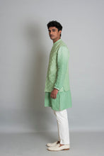 Load image into Gallery viewer, Andrea Bandi