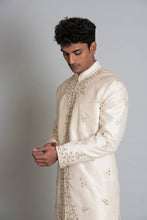 Load image into Gallery viewer, Tomsend Sherwani
