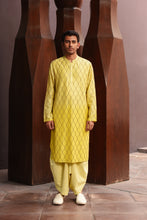 Load image into Gallery viewer, Iron-Man Kurta
